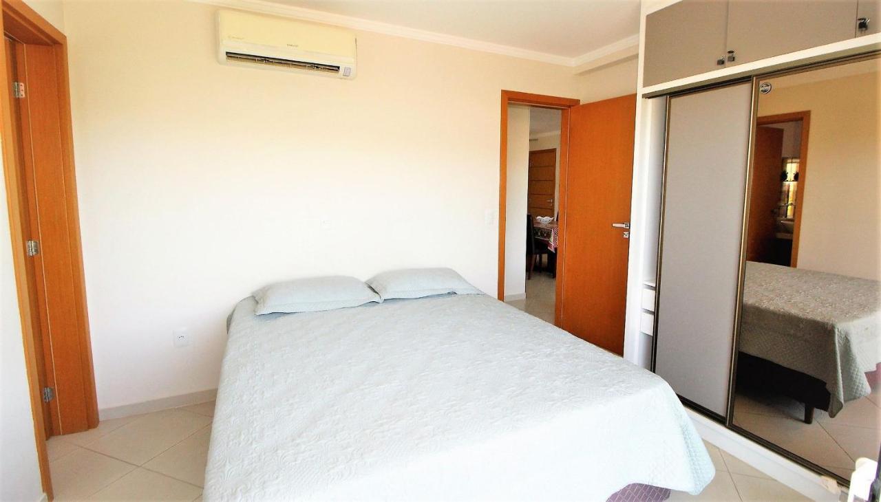 1024 - Apartamento Em Bombinhas Para Locacao De Temporada - Praia De Bombas Екстериор снимка