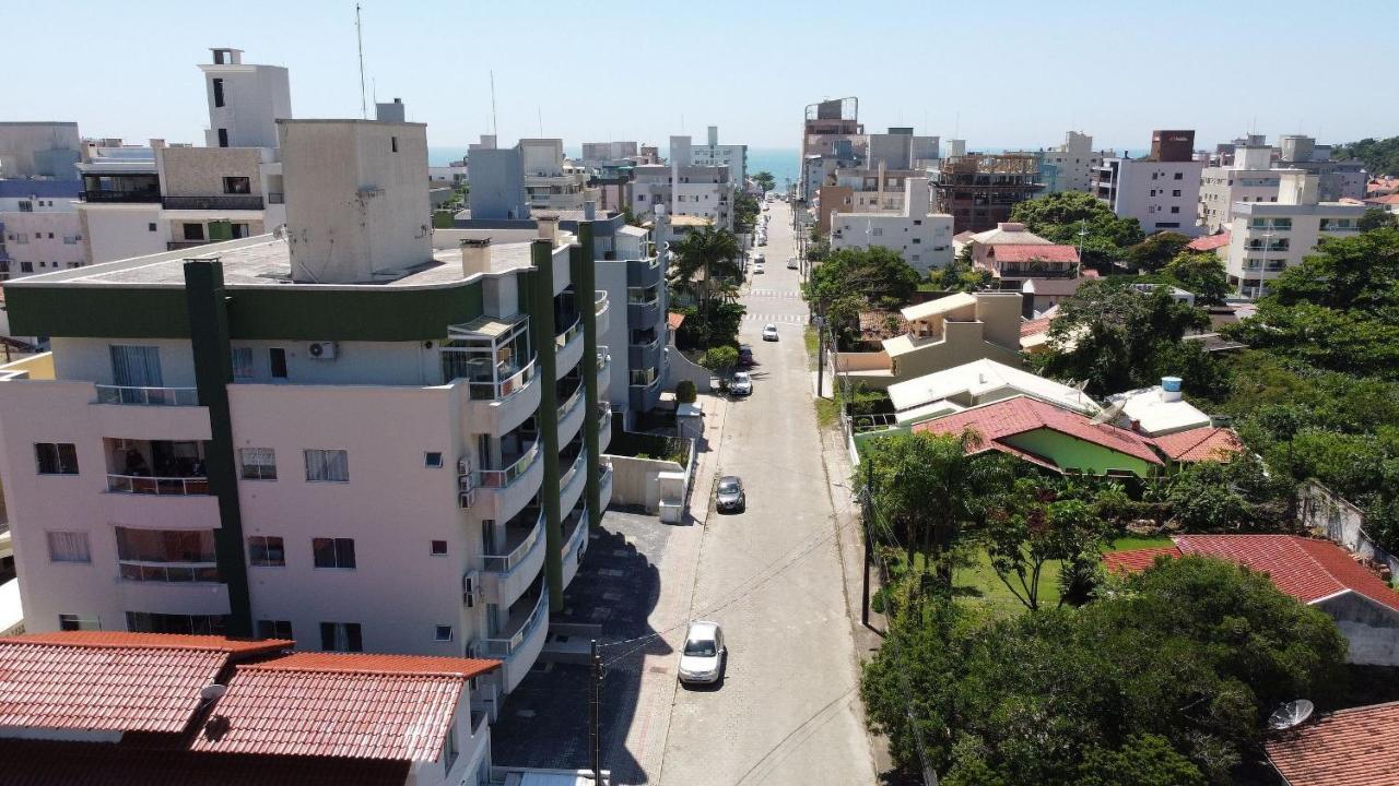 1024 - Apartamento Em Bombinhas Para Locacao De Temporada - Praia De Bombas Екстериор снимка